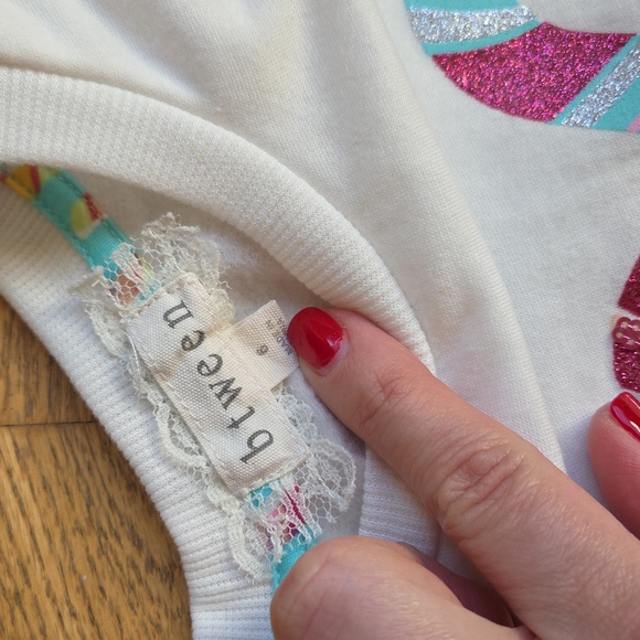 3pc Girl's Holiday Set Top Size 6 With Scrunshie - Picture 6 of 7